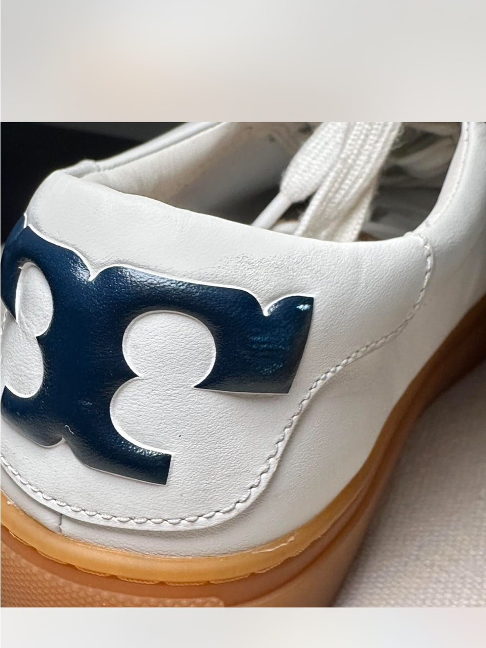 Tory Burch Olive Gum Sole Court
Sneaker Nappa Leather - Snow White/ Royal Navy - Picture 3 of 7